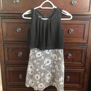 Black and white dress fo kids